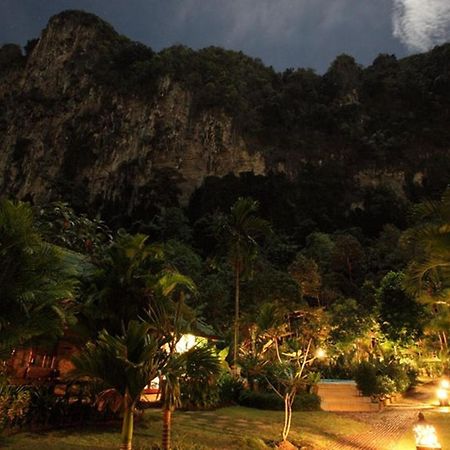 Vipa Tropical Resort Ao Nang Bagian luar foto